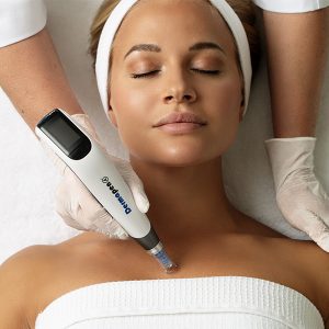 Ansiktsbehandling Dermapen4 med uber PRO Ansikte & hals